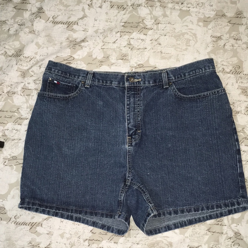 TOMMY HILFIGER | DENIM SHORTS